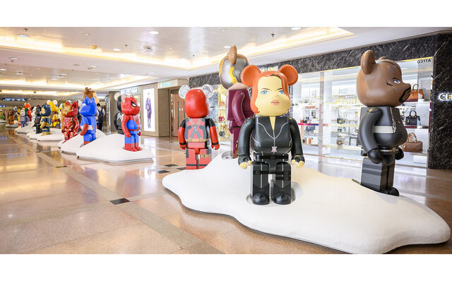 A Christmas event displaying 100 Disney 2000% BE@RBRICKs is underway in Hong Kong | MEDICOM TOY