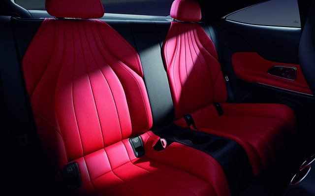 メルセデス・ベンツの新型2ドアクーペ「CLEクーペ」が日本上陸｜Mercedes Benz