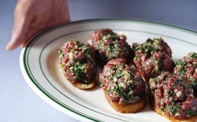 A True "Adults' Dining Hall." Aoyama Grand Hotel's Italian restaurant "Rossi" is renewed | EAT