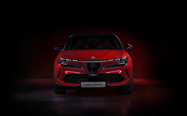 Alfa Romeo's First BEV Also Arrives: The Compact SUV 'Milano,' Renamed 'Junior,' Makes Its Debut