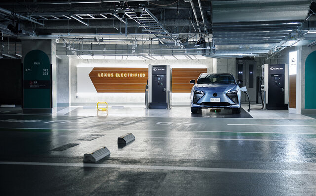 LEXUS MEETS... Reimagined: A Cafe Lounge Filled with Morizo's Vision | LEXUS