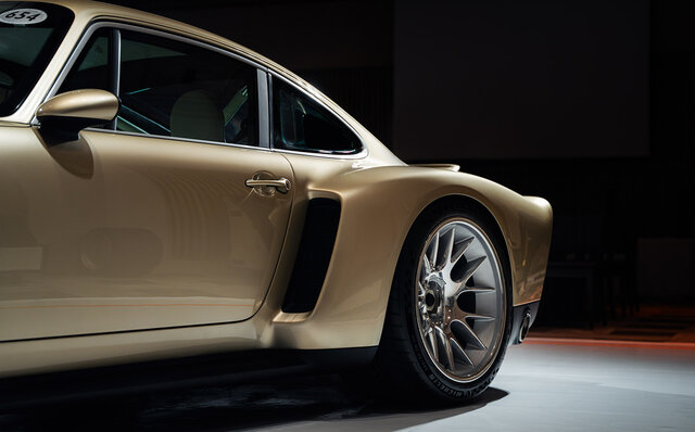 ポルシェ911のレストアで“レストモッド” ブームを牽引する「シンガー」がコーンズと提携｜Singer