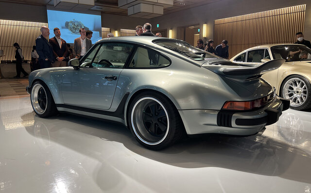 ポルシェ911のレストアで“レストモッド” ブームを牽引する「シンガー」がコーンズと提携｜Singer
