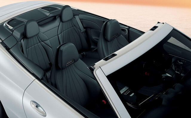 CLEにハイパフォーマンスとカブリオレ、2つのモデルが登場｜Mercedes Benz