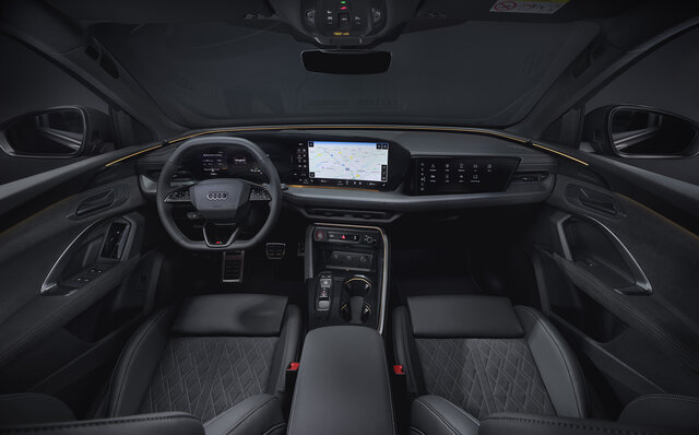 アウディのミッドサイズSUV「Q5」が第3世代へと進化｜Audi
