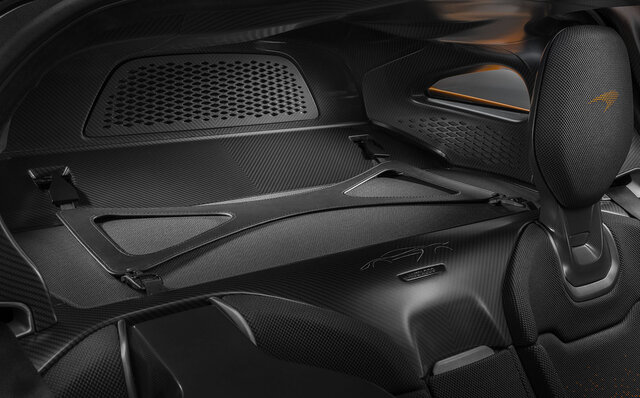 マクラーレン史上最大のパワーを誇る“究極のスーパーカー” マクラーレン「W1」がデビュー｜McLaren