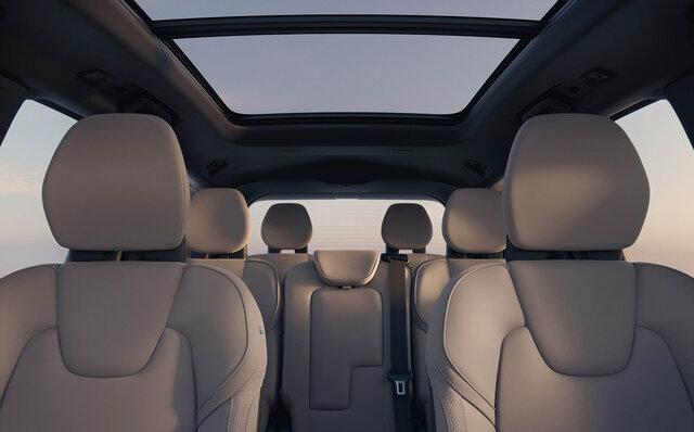 Volvo XC90｜ボルボ XC90