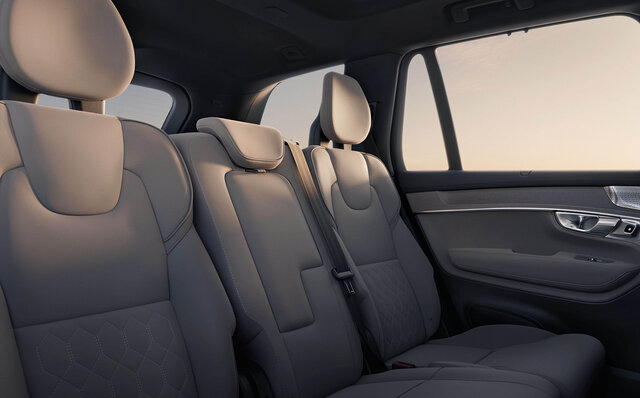 Volvo XC90｜ボルボ XC90