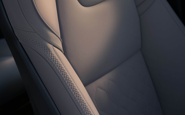 Volvo XC90｜ボルボ XC90