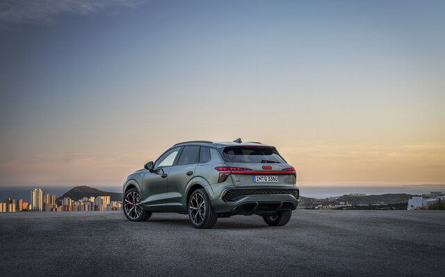 Audi Q3｜アウディ Q3