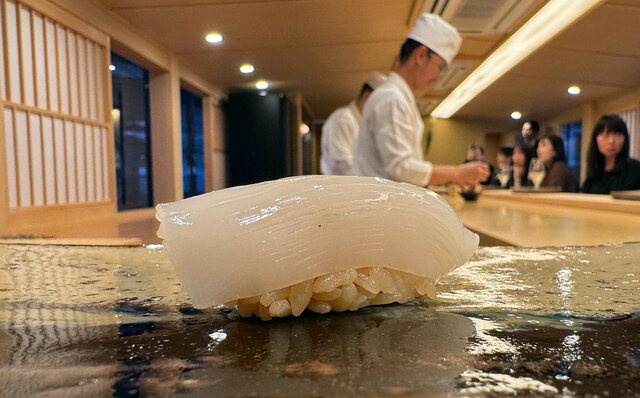Yakatabune x Michelin-Starred Sushi: Experience the Ultimate Hybrid, Sushi Origami
