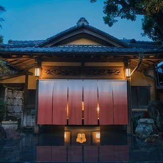 有形文化財に宿泊。老舗旅館「おちあいろう」が華麗にリニューアル｜OCHIAIRO