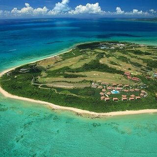 A Small Private Resort Where You Can Experience the Charm of the Beach and the Sea | Hoshino Resorts RISONARE Kohamajima