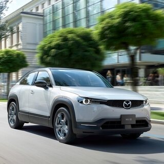 マツダMX-30、今秋国内導入〜EVとマイルドHVモデルをラインアップ〜｜Mazda