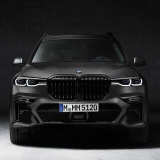 BMWから存在感のある漆黒をまとう7台のみのX7限定車が登場｜BMW