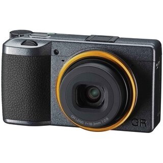 「GR」シリーズ最高峰のモデルがメタリックグレー塗装の特別仕様に｜RICOH