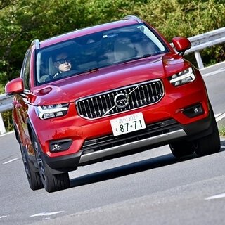 Volvo Goes All-Electric: A Test Drive of the XC40 B4 Mild Hybrid | VOLVO