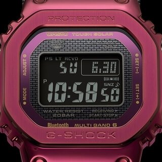 初代モデルを継承するフルメタルスクエアモデルに、新色“赤”が登場｜G-SHOCK