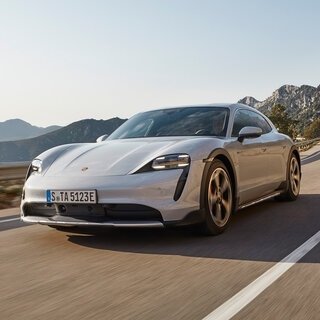 Porsche Unveils the Taycan Cross Turismo, its Electric Crossover Model | PORSCHE