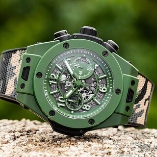 The "Big Bang Unico SORAI" contributes to rhino conservation efforts in Africa | HUBLOT