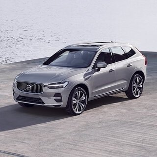 XC60 Refreshes Infotainment System with Minor Change | VOLVO