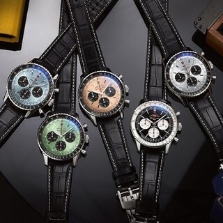 2022年「ナビタイマー」が豊富なサイズと大胆なカラー展開で大幅刷新｜BREITLING