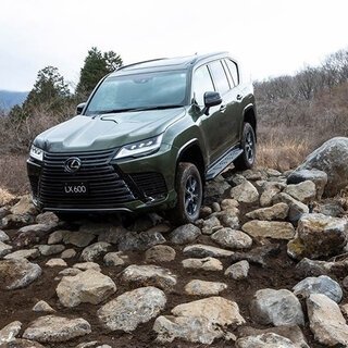 The Dramatically Evolved New Lexus LX: A Report on Its Ride Quality | LEXUS