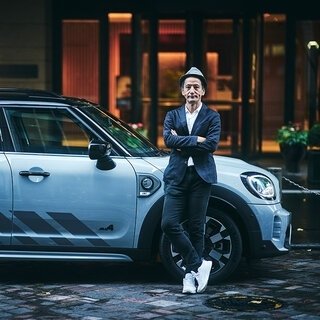 モータージャーナリスト 小沢コージが語る、MINI CROSSOVER PHEVの魅力｜MINI