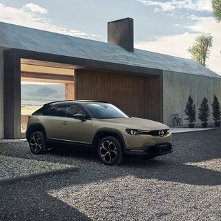 Rotary Engine Revived for Power Generation—Mazda Unveils New PHEV "MX-30 e-SKYACTIV R-EV" in Europe | Mazda