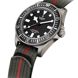 A New "Pelagos FXD" Pays Homage to the History of Tudor Watches | TUDOR
