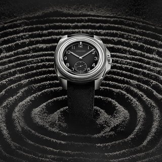 「ロンジン パイロット マジェテック」に軽量なグレード5チタン製モデルが登場｜LONGINES