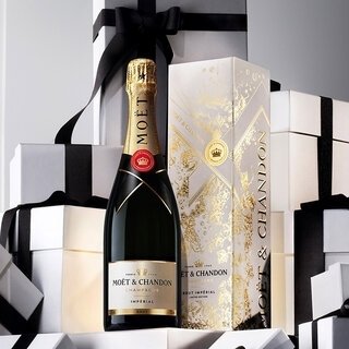 The Philosophy of Moët & Chandon, Expressed Through Art