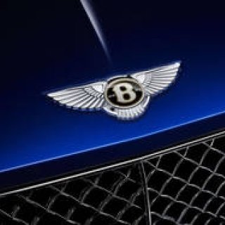 ベントレー全モデルに100周年記念装備を設定｜Bentley