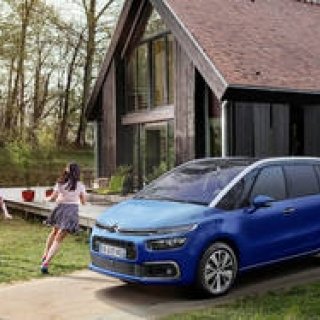 シトロエン「C4ピカソ」が「C4スペースツアラー」へと名称を変更｜Citroen