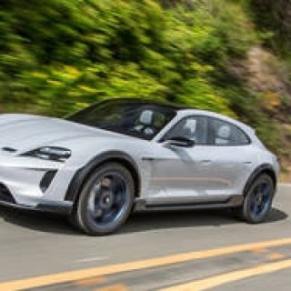 Porsche to Produce Mission E Cross Turismo | Porsche