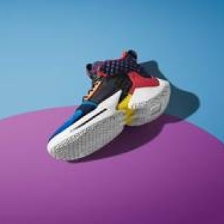ラッセル・ウェストブルックの第2弾シグネチャー「Jordan Why Not Zer0.2」｜NIKE　ギャラリー