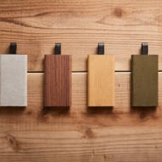 PSE法とMFiに対応。安全性が向上した薄型モバイルバッテリー｜NuAns