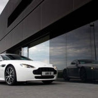 ASTON MARTIN V8 Vantage N420
