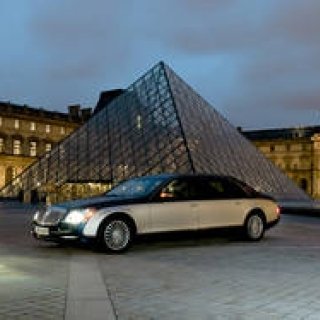 MAYBACH ｜マイバッハ　初の美術館とのパートナーシップ