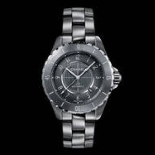 CHANEL｜シャネル独自の新セラミック素材を採用したJ12コレクションの新ラインナップ