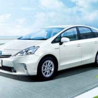 TOYOTA PRIUS α｜トヨタ プリウス α 上級グレード「G」に試乗
