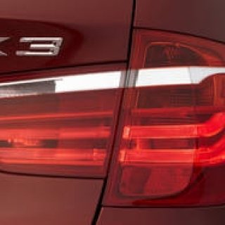 X3の仕様変更およびX5の追加パッケージを発表｜BMW