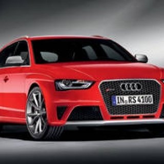 アウディ RS4 アバント ついに発表｜Audi