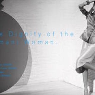 GIORGIO ARMANI: Ai Tominaga Dons Giorgio Armani