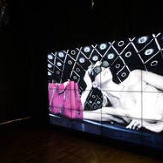 TOD'S | A Special Short Film Also Released! Announcing the 2013 New Signature Collection