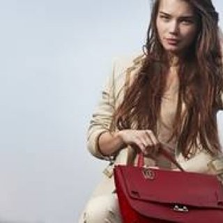 Cartier | A New Satchel Bag Joins the Iconic Bag Collection!