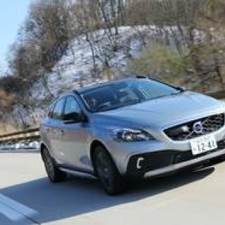 Test Drive: Volvo V40 Cross Country | Volvo