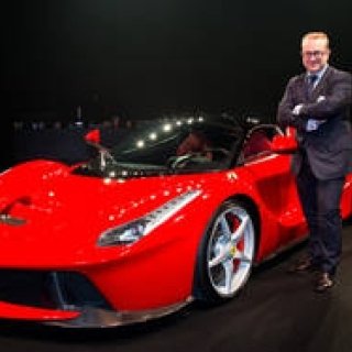 ラ フェラーリが日本上陸｜Ferrari