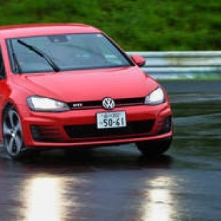 First Drive of the Newly Introduced Golf GTI in Japan | Volkswagen