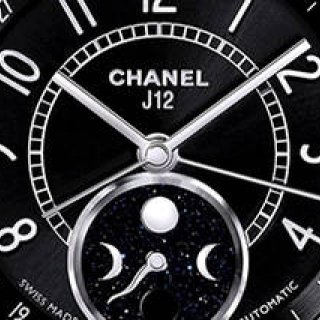 CHANEL｜ファンタジックな月の動きを美しく表現